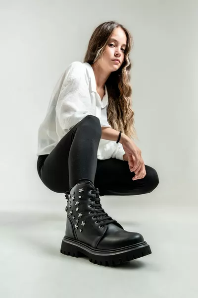 الفتيات الأسود جلد طبيعي التشريحية أحذية عارضة