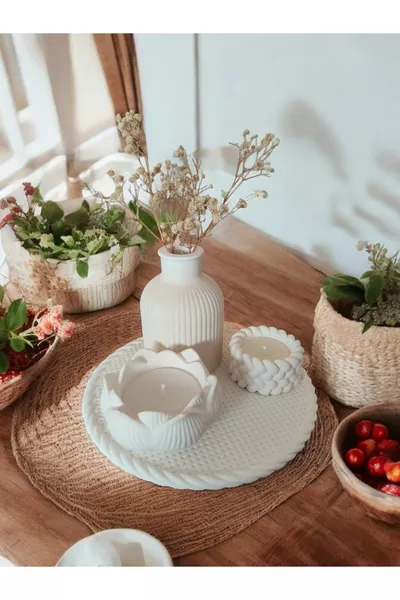Set di Ceramica Decorativa Elegante Bianca Profumata alla Vaniglia (PORTACANDELE E VASO)
