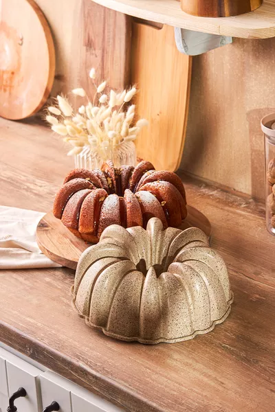 Cemre Kek Kalıbı Ekru  Cm