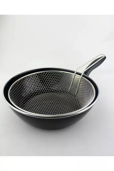 مقلاة كبيرة الحجم بمقبض واحد من مينا للقلي ووك بمقاس  سم