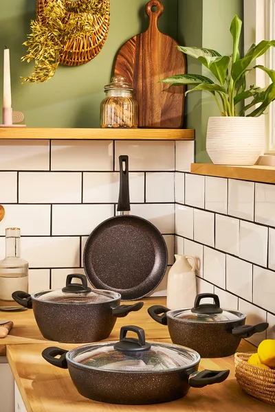 Star 7-Piece Cookware Set