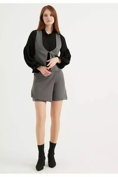 Buttoned Shorts Skirt