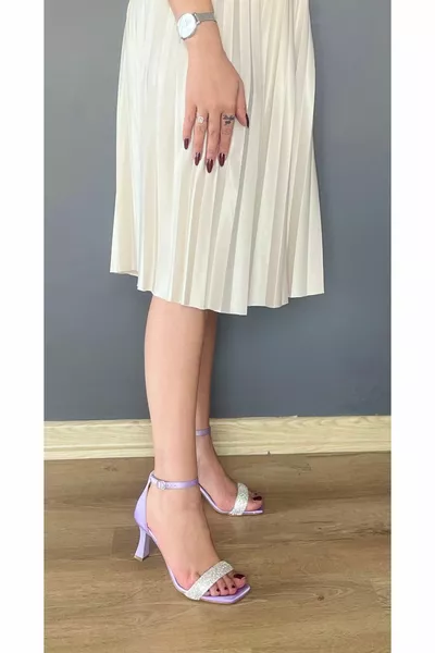  Lila satijn zilveren stenen hakken