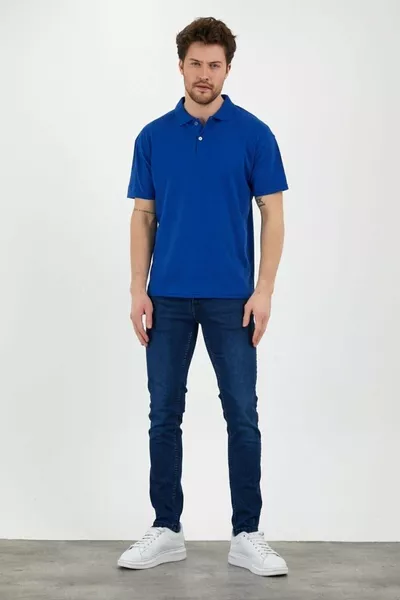 Унисекс тениска с яка, тясна кройка