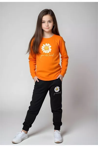 Girls' Top and Bottom Pajama Set with Daisy Print, Summer Design, and Elastic Waist Detail