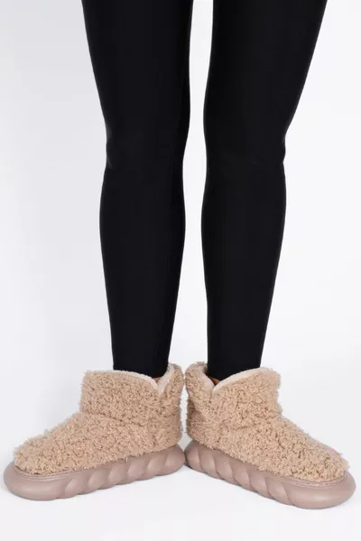 حذاء مينك تريزو القطيفة للسيدات باندوف 4 سم 