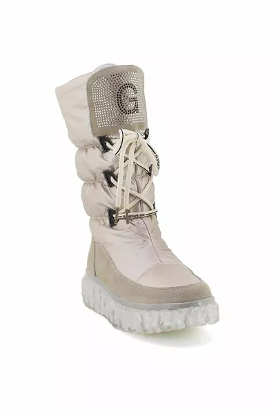 -1 أحذية رياضية نسائية