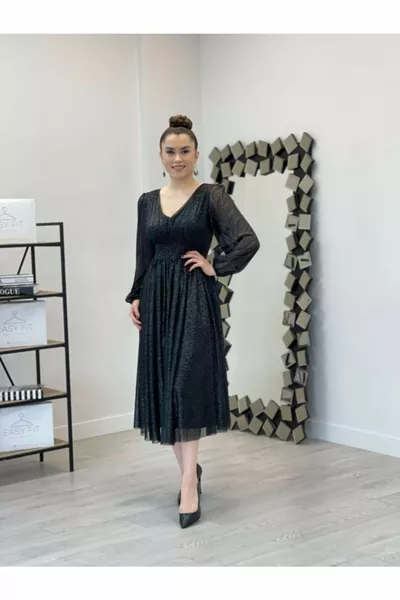 فستان متوسط الطول مزين بالغليتر