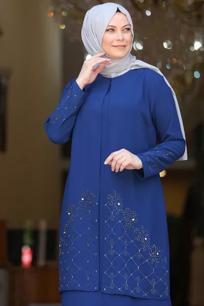 ربيعة مساء اللباس النيلي