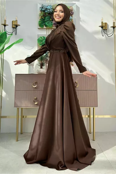 المرأة البني الحجر مفصلة مساء اللباس T 