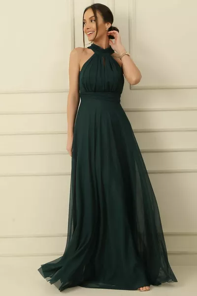 فستان طويل من التول مع بطانة برباط عنق