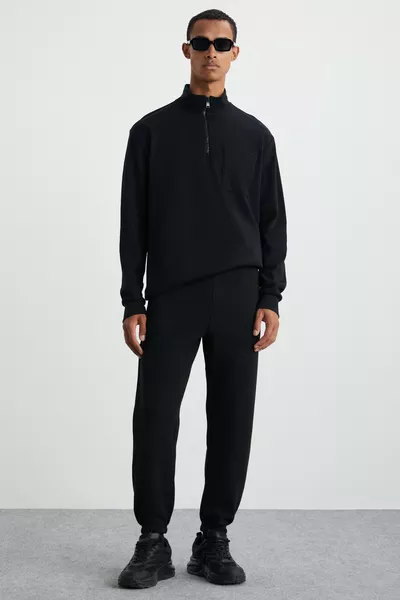 Pantaloni da jogging neri Burnham da uomo, in tessuto organico, con interno in pile, vestibilità comoda e fondo gamba elasticizzato