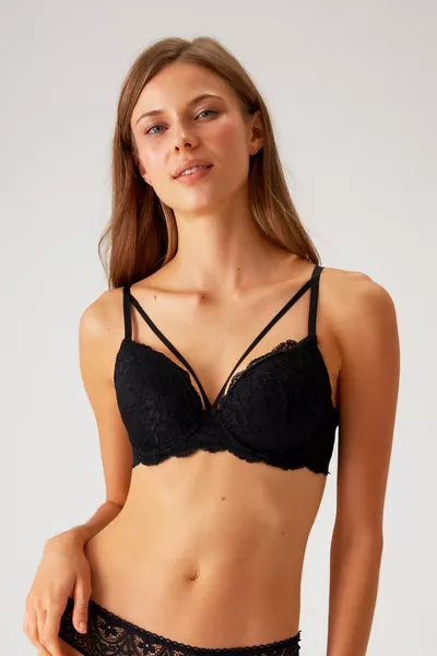  Рим Баленли Сутиен с мека подплънка и дантела
