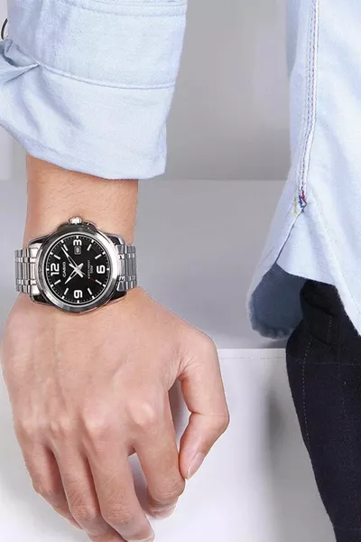 D-1AVDF ساعة رجالية