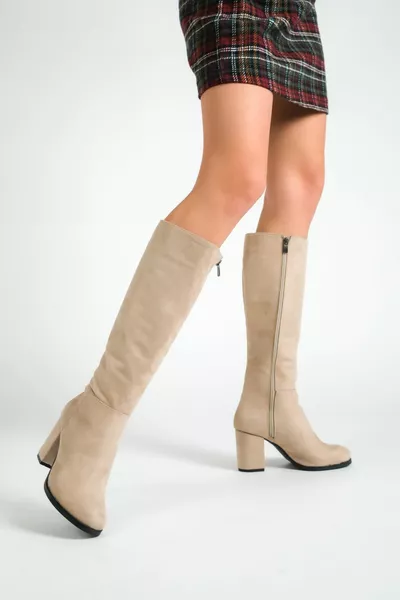 نعل أحذية نسائية مستديرة مقدمة بسحاب بكعب كعب طول الكعب 7 سم