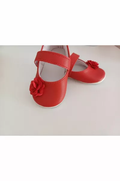 طفلة حمراء روز براءات الاختراع الجوارب الجلدية