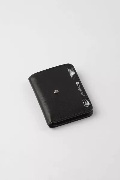 صغير الحجم ذكر أسود-أخضر