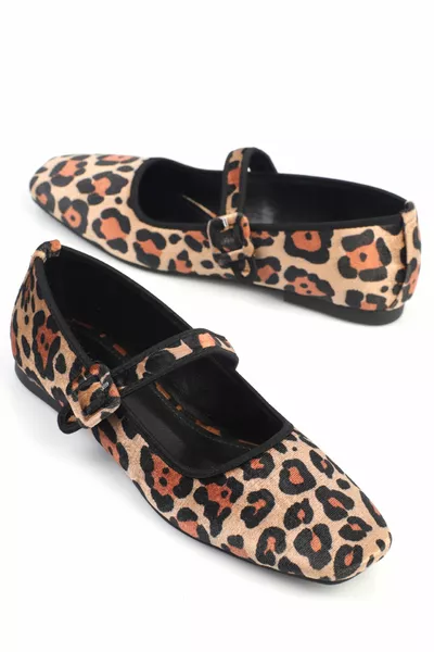 Ballerines en velours léopard à boucle pour femme