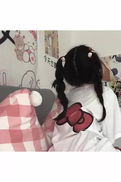 مرحبا كيتي الأمامي والخلفي المطبوعة تي شيرت أبيض Arswhitehelloktty