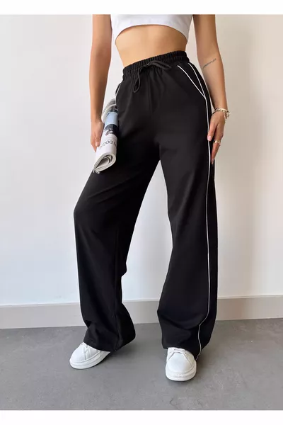 Дамски черни спортни панталони с широк крачол с ластик талия