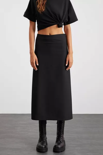 Isla Maxi gonna nera con fessura in tessuto da donna