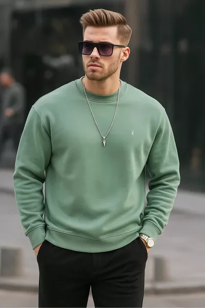 قميص رجالي بألوان فاتحة من كاجلا، بياقة دائرية، مريح وعادي