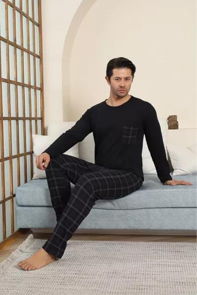 طقم بيجامة رجالي طويل من القطن بنقشة مربعات باللون الأسود