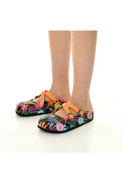 حذاء شباشب صليب بألوان زهرية 