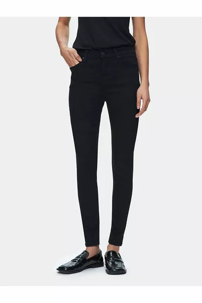 جينز تانيا X ساق واسعة خصر متوسط