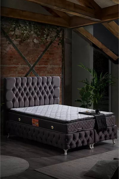 مجموعة رؤوس قاعدة روما، رمادي أنثاسيت