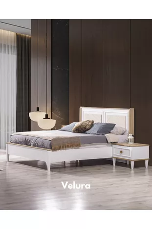 Ensemble de chambre à coucher Legna (Armoire d'angle avec portes + Commode + Table de chevet + Lit)