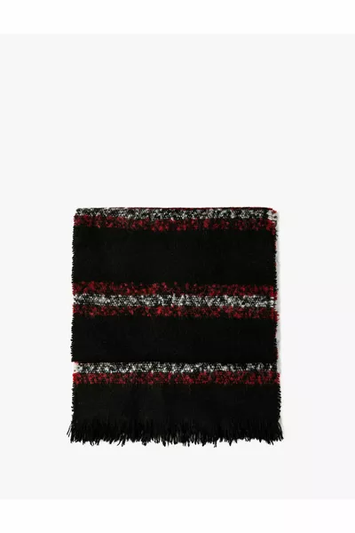 Long Scarf with Multicolored Tassels and Soft Texture