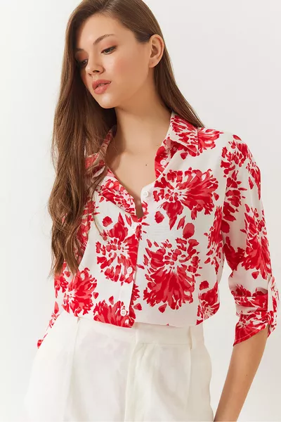 Chemise ajustée pour femme à motif floral 