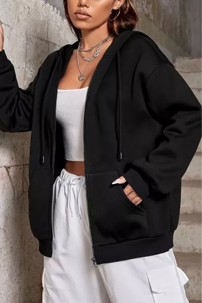 Черна жилетка с 2 конци и мъхеста подплата