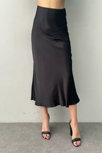 Satin schräger Rock