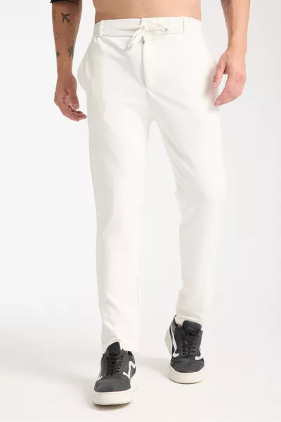 بنطلون رجالي بخصر مطاطي مع ليكرا وطية عند الساق بأسلوب جوجر