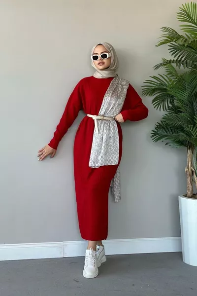 Abito in maglia a coste bordeaux