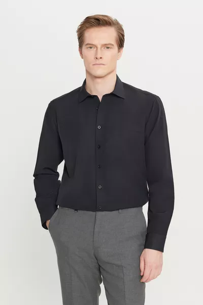 Erkek Siyah Kolay Ütülenebilir Non-Iron Comfort Fit Geniş Kesim Klasik Yaka Gömlek