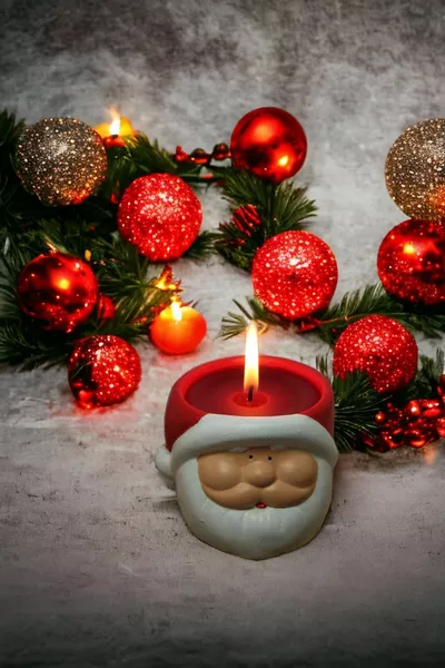 Дед Мороз, подсвечник и большая красная свеча Tealight  г