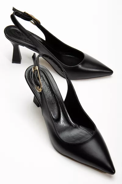 حذاء نسائي مريح بكعب وحزام من الجلد الأسود