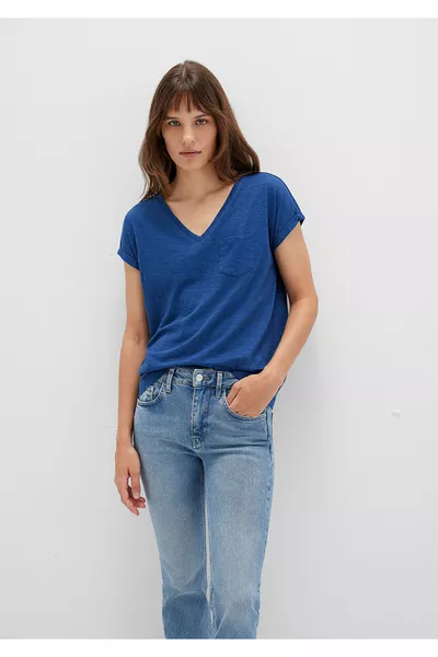 تيشيرت أساسي أزرق داكن مع جيوب، مقاس واسع / قصّة مريحة واسعة 