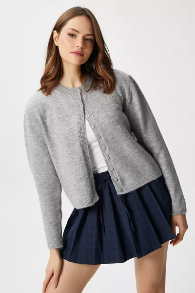 كنزة نسائية نينا بياقة دراجة رمادية أساسية