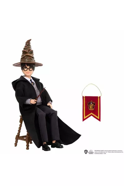 Original Licensed Harry Potter and the Sorting Hat Figure Set