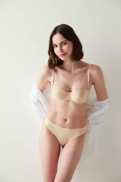 Cocktail Ten Color Seamless Bra