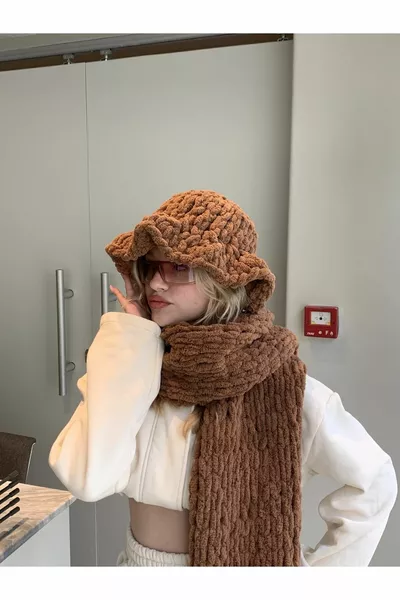 قبعة باكيت محبوكة