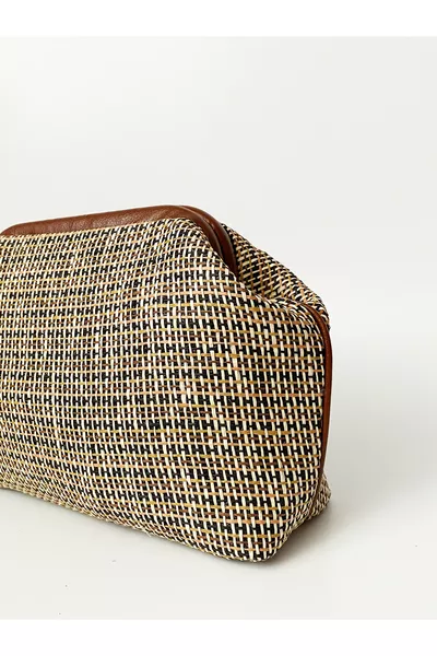 Женский клатч из джута с ручкой и полосками