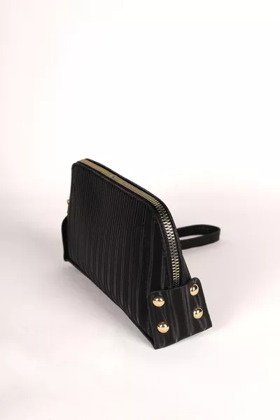 حقيبة يد متوسطة الحجم لهاتف