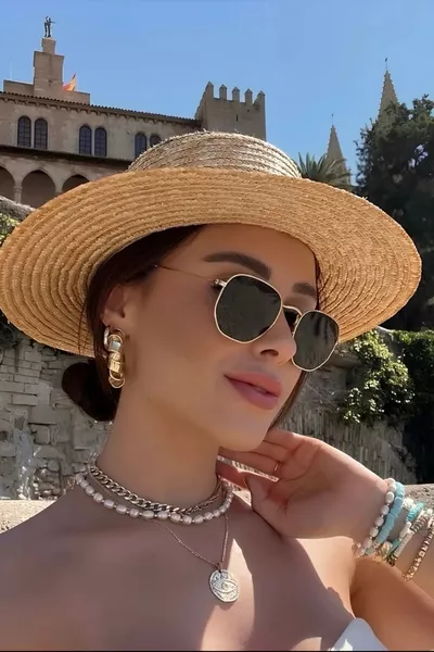 نظارة شمسية للجنسين بإطار معدني ذهبي وخماسي الأضلاع