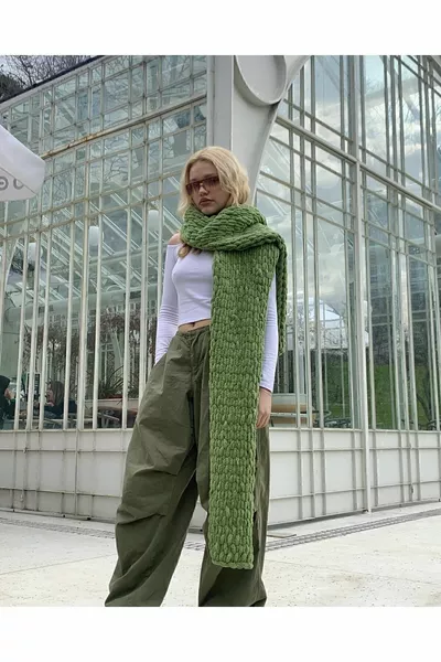 Écharpe en tricot peluche