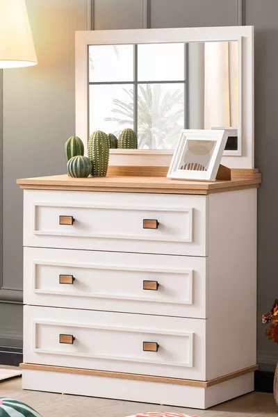 خزانة الأدراج، خزانة أدراج مزينة بالمرآة من زينيت